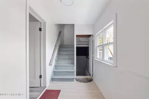 Entry Way - 623 Seneca St, Schenectady, NY 12308 photo 5 of 9