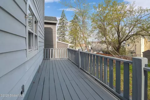 Exterior - 623 Seneca St, Schenectady, NY 12308 photo 5 of 7