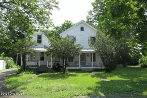 624 Lower Oak St, Hudson Falls, NY 12839