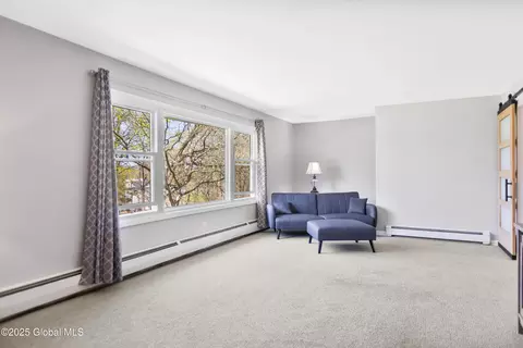 27 Aaron Dr, Catskill, NY 12414 photo 8