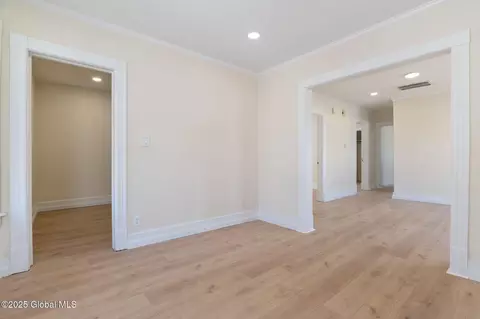 Living - 5 Barney St, Schenectady, NY 12307 photo 5 of 7