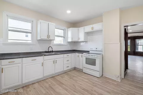 Kitchen - 5 Barney St, Schenectady, NY 12307 photo 2 of 3
