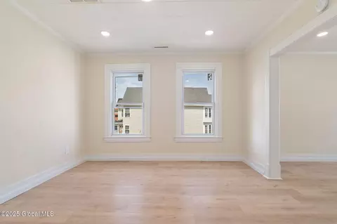 Living - 5 Barney St, Schenectady, NY 12307 photo 7 of 7