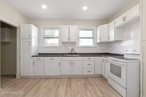 Kitchen - 5 Barney St, Schenectady, NY 12307 photo 1 of 3