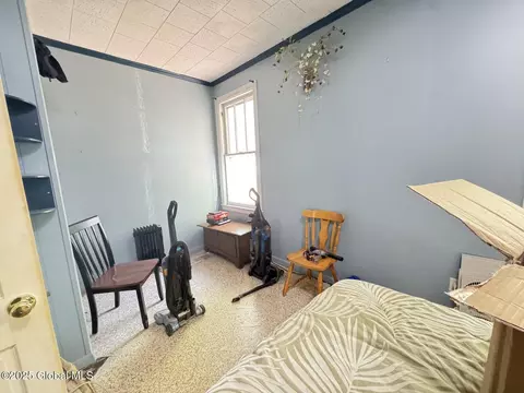36 Northern Dr, Troy, NY 12182 photo 19