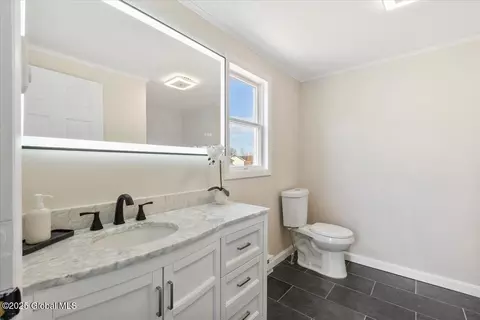 Bath - 113 Archer Dr, Cobleskill, NY 12043 photo 2 of 4
