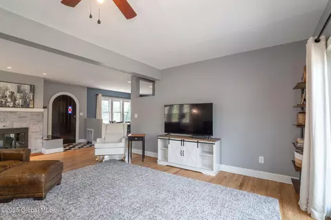 86 Elm Ave, Delmar, NY 12054 photo 8