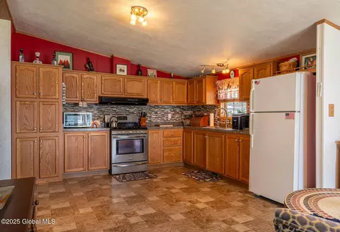 702 E Lake Rd, Argyle, NY 12809 photo 8
