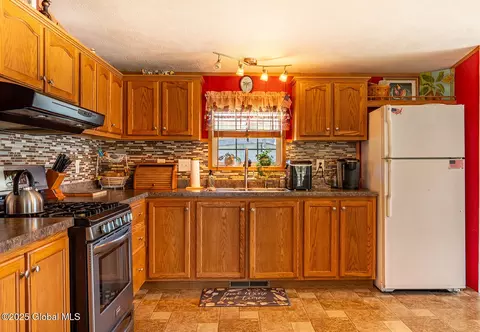 702 E Lake Rd, Argyle, NY 12809 photo 9