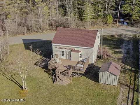 718 S Shore Rd E Caroga, Caroga Lake, NY 12032