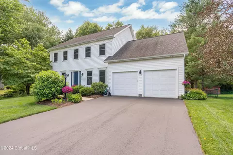 6216 Empire Ave, Schenectady, NY 12306