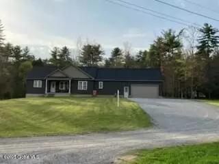 87 Carroll Ln, Fort Ann, NY 12827