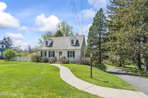 152 Bloomingrove Dr, Troy, NY 12180