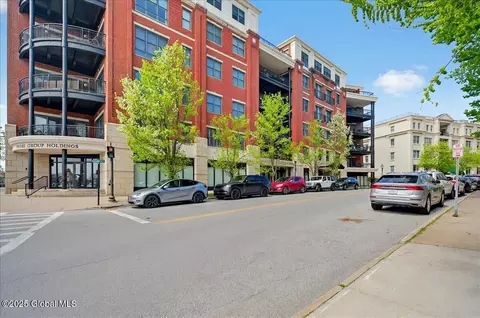 87 Railroad Pl #207, Saratoga Springs, NY 12866