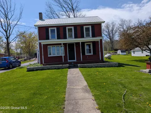 113 Pleasantview Rd, Central Bridge, NY 12035