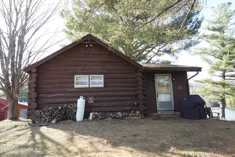 14 Miller Rd, Stony Creek, NY 12878