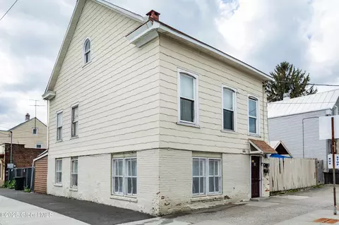 44-46 Quail St, Albany, NY 12206