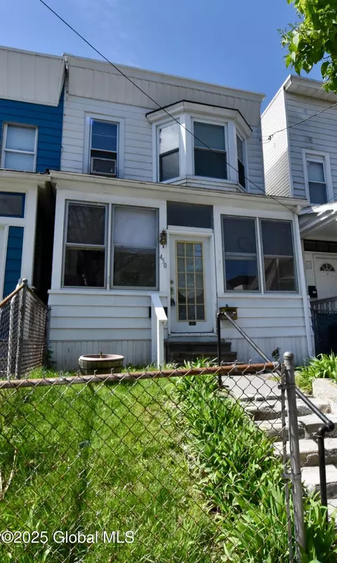 450 Hamilton St, Albany, NY 12203