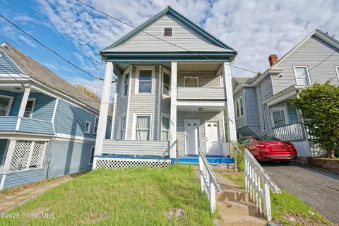 201-203 Linden St, Schenectady, NY 12304