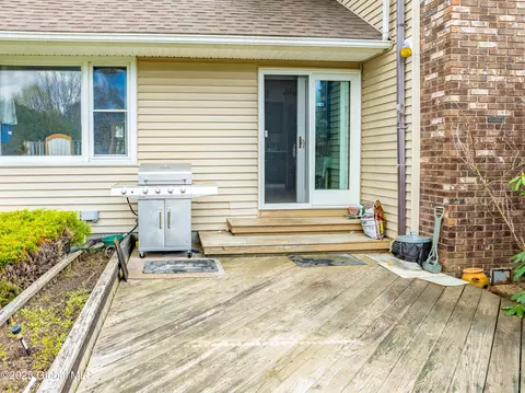 320 Dolan Dr, Schenectady, NY 12306 photo 43