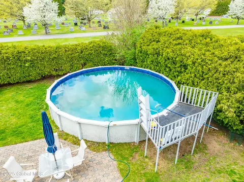 320 Dolan Dr, Schenectady, NY 12306 photo 41