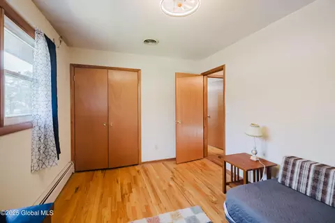320 Dolan Dr, Schenectady, NY 12306 photo 23