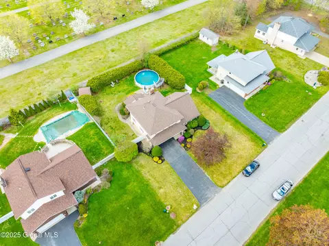 320 Dolan Dr, Schenectady, NY 12306 photo 49