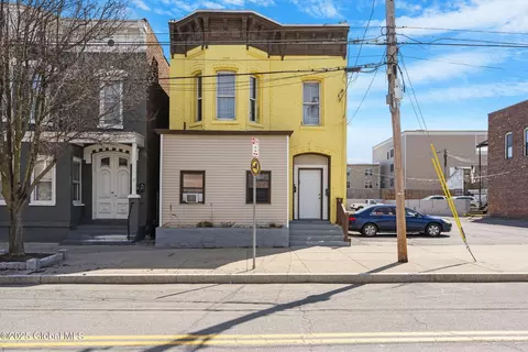 18 N Jay St, Schenectady, NY 12305