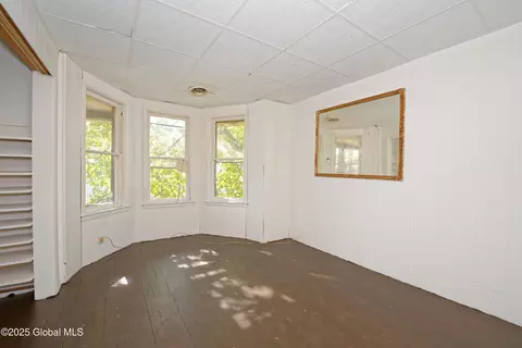 12 Paulding St, Schenectady, NY 12308 photo 23