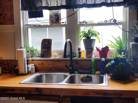 Kitchen - 658 E Main St, Cobleskill, NY 12043 photo 5 of 7