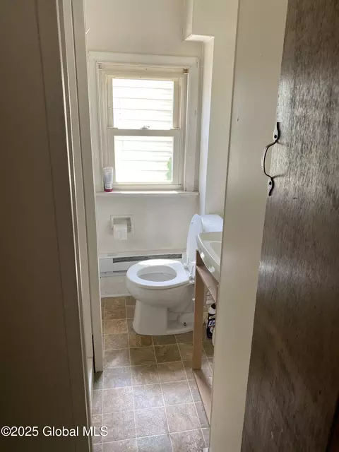 Bath - 658 E Main St, Cobleskill, NY 12043 photo 3 of 5