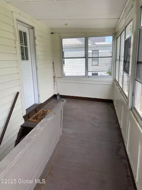 Exterior - 658 E Main St, Cobleskill, NY 12043 photo 6 of 10