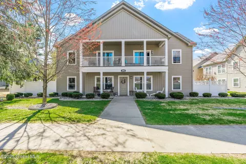289 Jefferson St #22, Saratoga Springs, NY 12866