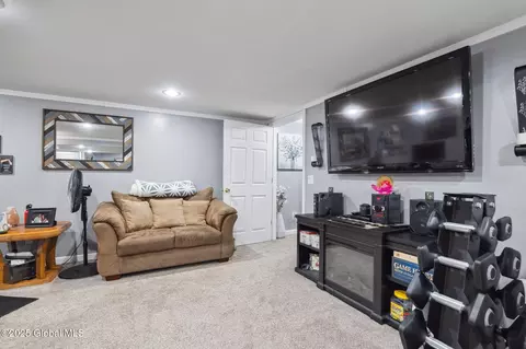 Other - 121 Day Spring Ct, Schenectady, NY 12306 photo 10 of 21