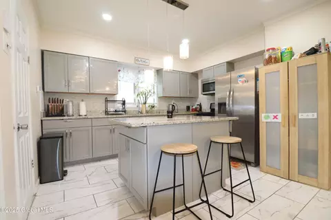 Kitchen - 2346 William St, Schenectady, NY 12306 photo 3 of 7