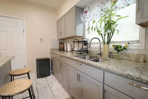 Kitchen - 2346 William St, Schenectady, NY 12306 photo 7 of 7