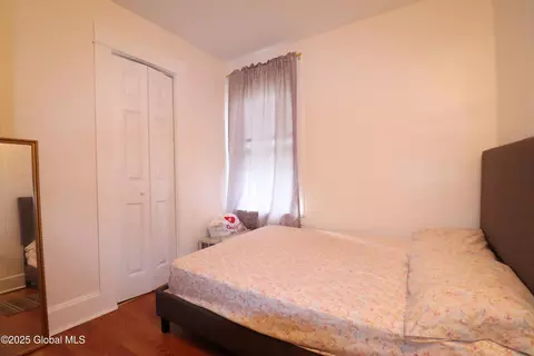 Bedroom - 2346 William St, Schenectady, NY 12306 photo 6 of 6