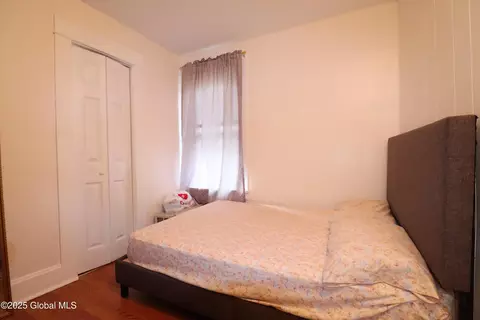 Bedroom - 2346 William St, Schenectady, NY 12306 photo 5 of 6