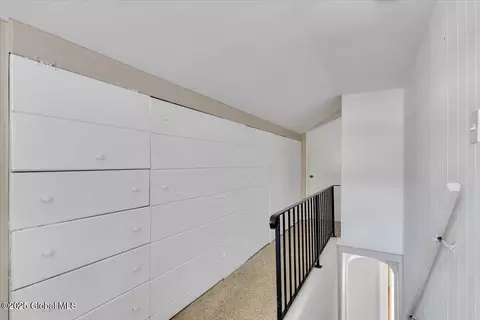 2 Pine St, Delmar, NY 12054 photo 14