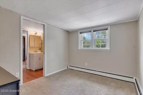 2 Pine St, Delmar, NY 12054 photo 15