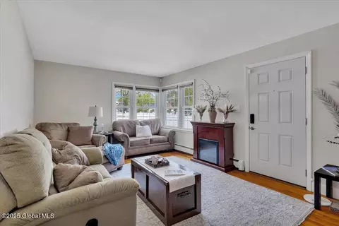 2 Pine St, Delmar, NY 12054 photo 6