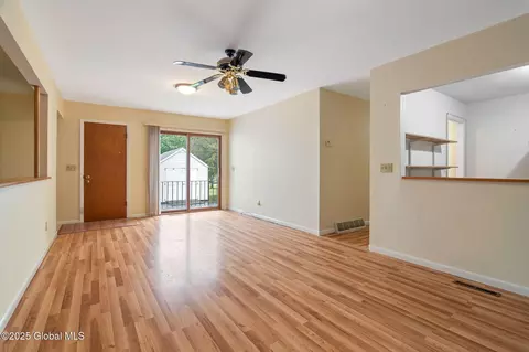 3103 Spawn Rd, Schenectady, NY 12303 photo 17