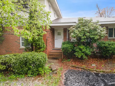 3103 Spawn Rd, Schenectady, NY 12303 photo 5