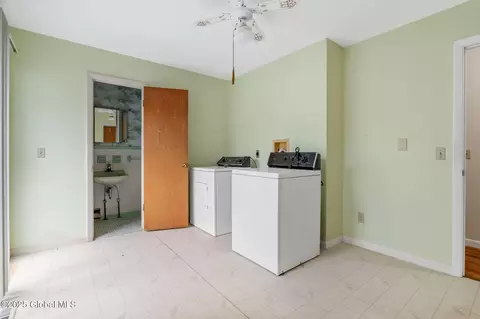 3103 Spawn Rd, Schenectady, NY 12303 photo 23