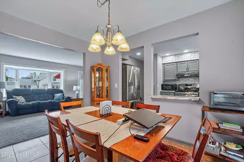 52 Starr Ave, Schenectady, NY 12304 photo 7