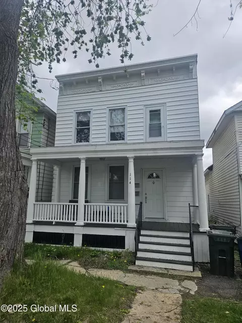 114 Simmons Ave, Cohoes, NY 12047