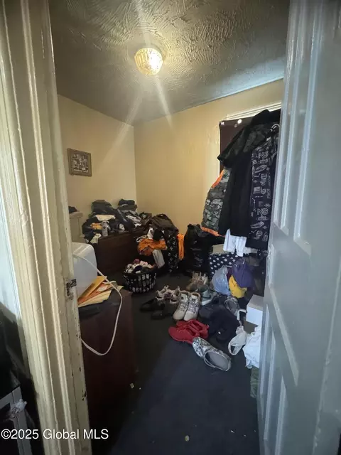 547 Summit Ave, Schenectady, NY 12307 photo 31