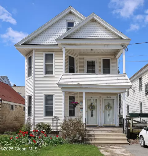 1180 Van Cortland St, Schenectady, NY 12303