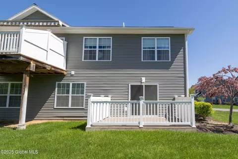 117 Paddock Cir, Schenectady, NY 12306 photo 29