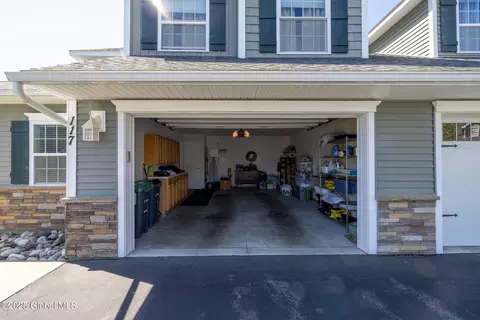 117 Paddock Cir, Schenectady, NY 12306 photo 33